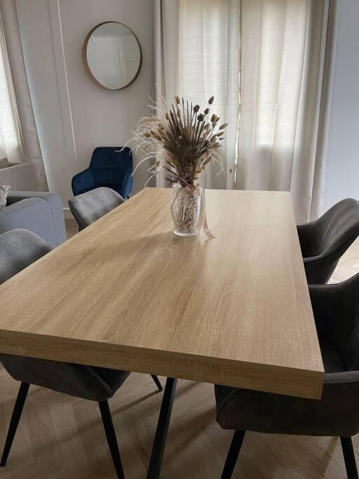 Apartmán Le Nid Familial - Tours Centre Gare Exteriér fotografie